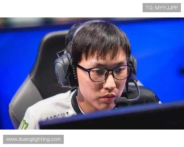 赛后分析:JDG与WE对决中的战术博弈与团队协作探讨