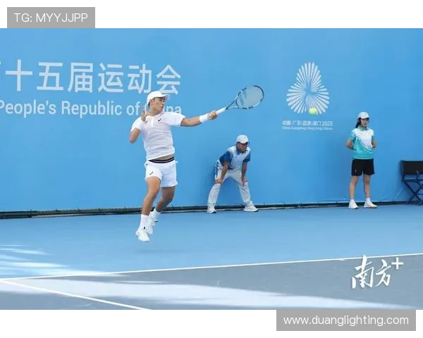 赛后复盘分析杭州网球队与上海网球队的竞技状态与表现对比