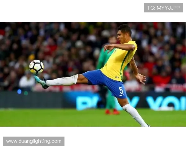 卡塞米罗的足球之路：从巴西小镇到世界顶级中场的传奇旅程